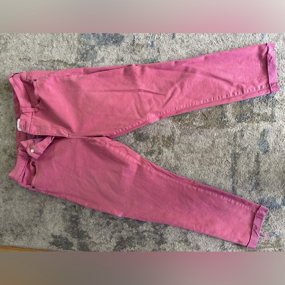 Coral capri pants